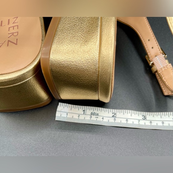 NATURALIZER Ginger Snip Toe Dress Slingback Dark Gold Low BlockHeel.Size US 11 W - Picture 10 of 11